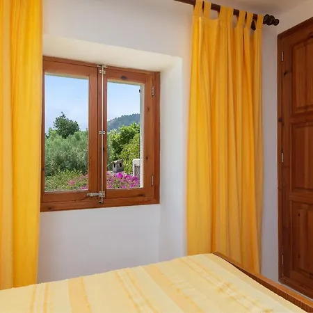 L'hort De Bota,con Piscina Privada * Pollenca